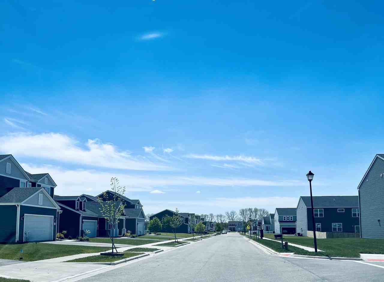 614 Bloomfield Ave - Photo 5 of 40