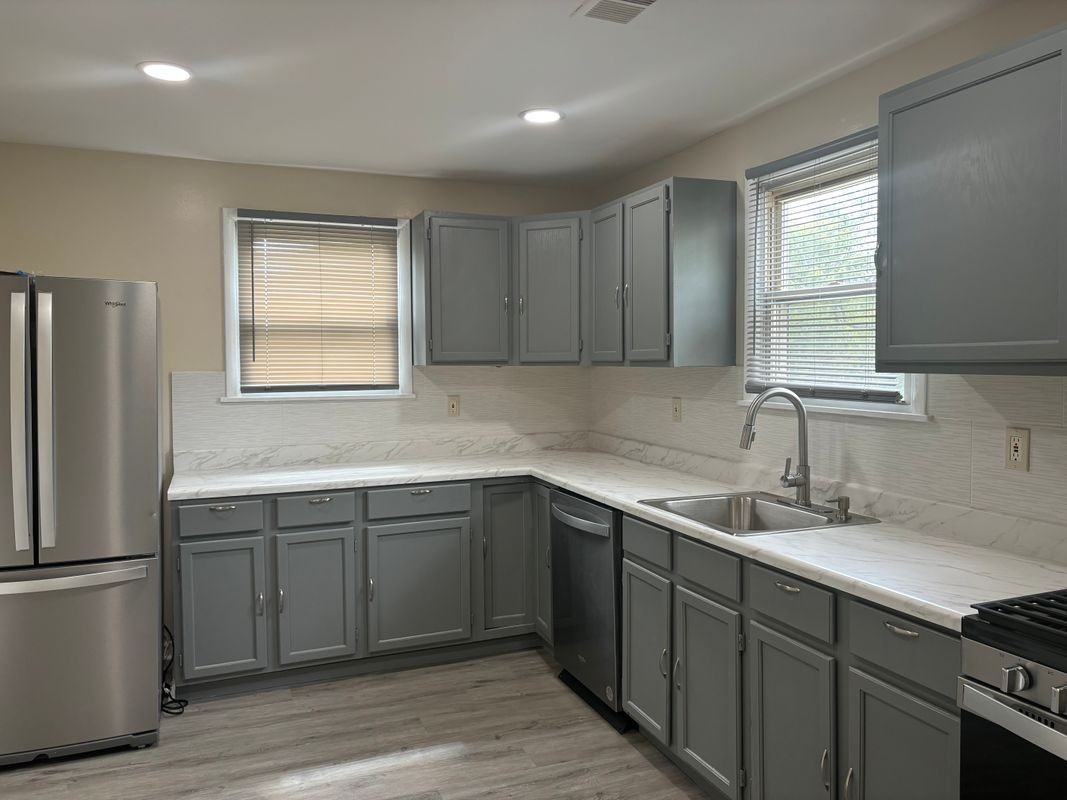 5515 Summerfield Ave - Photo 2 of 13