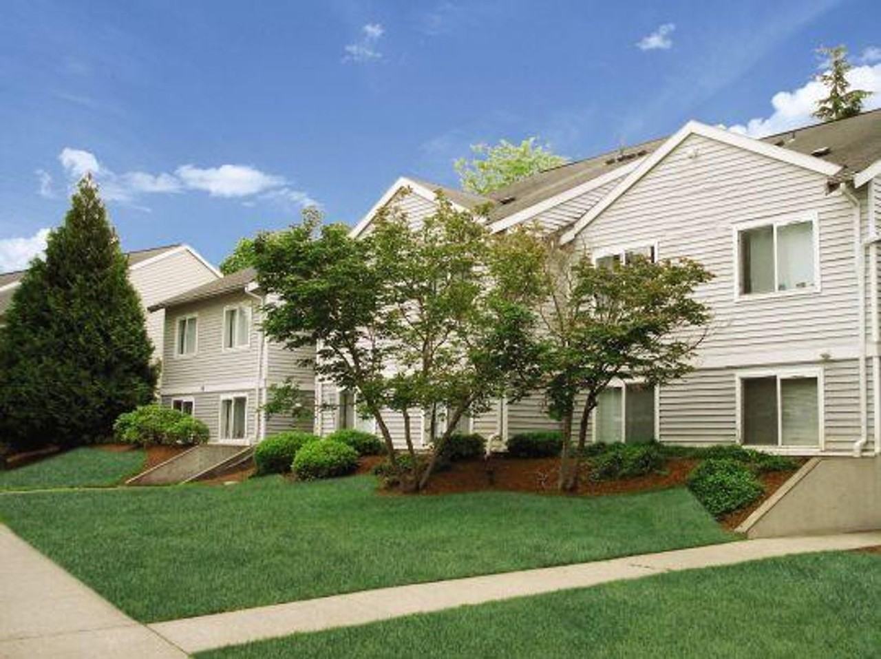 Steeple Chase Apartments - Photo 5 of 46