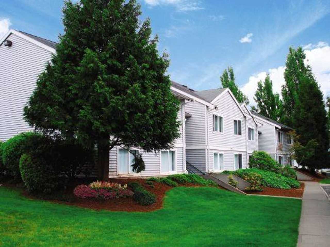 Steeple Chase Apartments - Photo 7 of 46