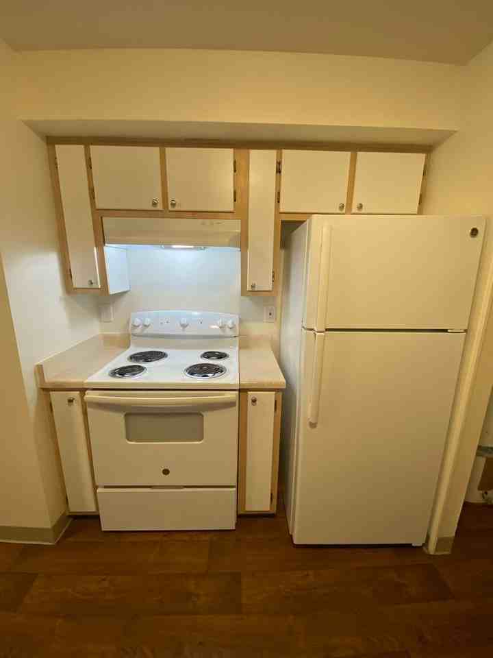 Steeple Chase Apartments - Photo 6 of 17