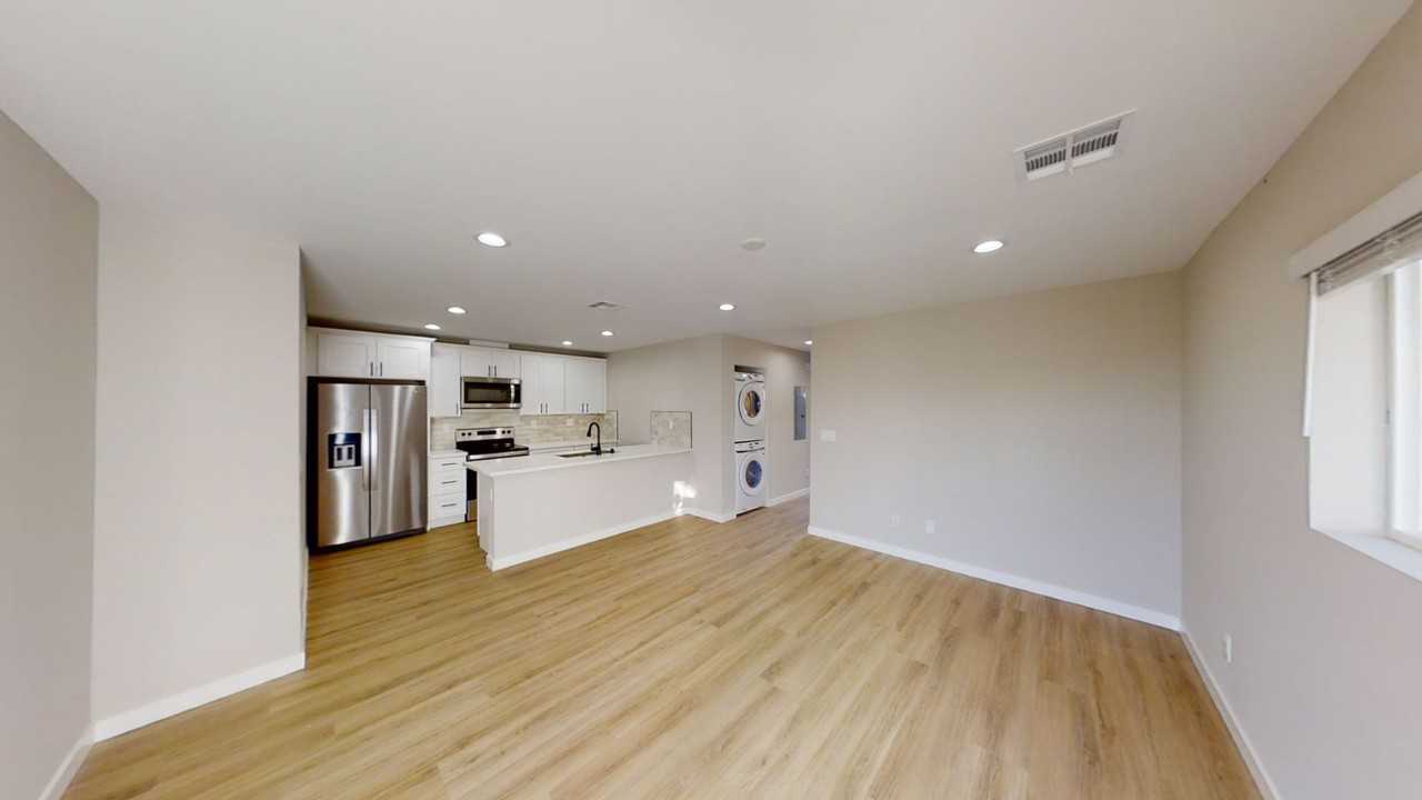 5484 Dorothy Dr - Photo 2 of 20