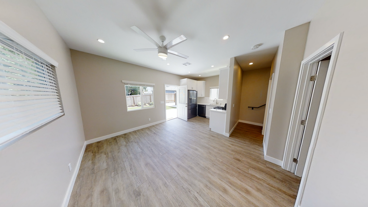 5131 Tipton Street - Photo 4 of 18