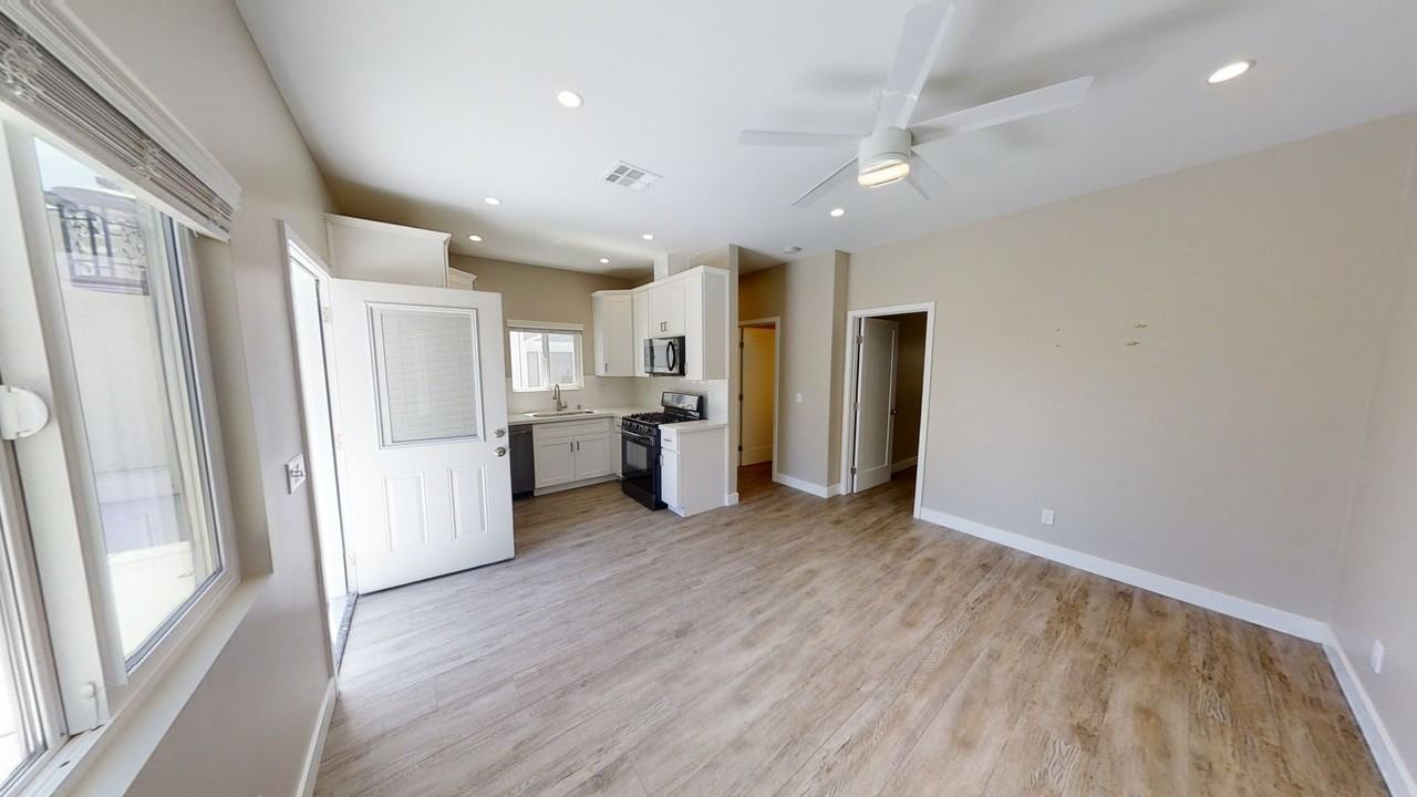 5131 Tipton Street - Photo 6 of 18