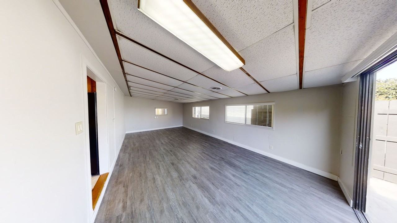 5126 Tipton St - Photo 7 of 22