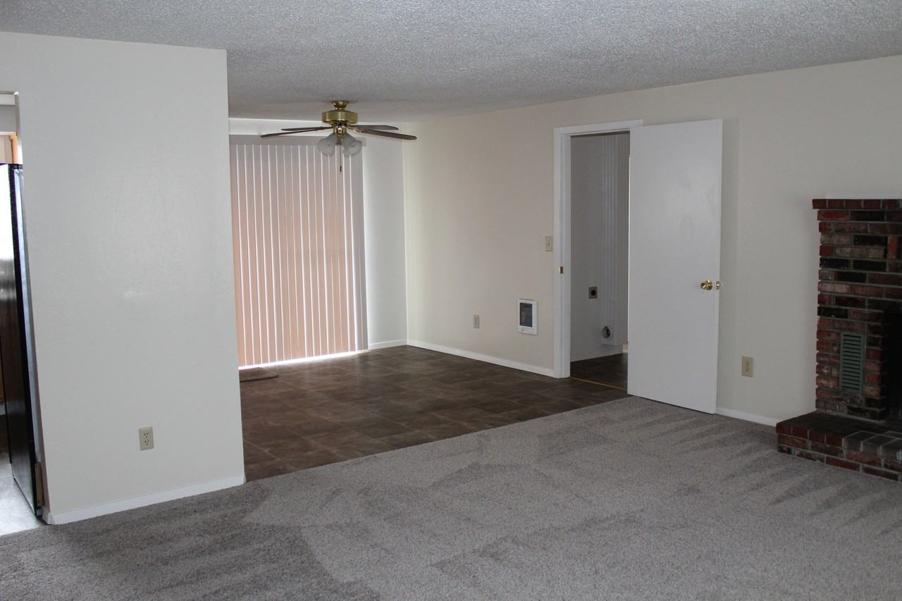 3515 Hope St - Photo 2 of 23