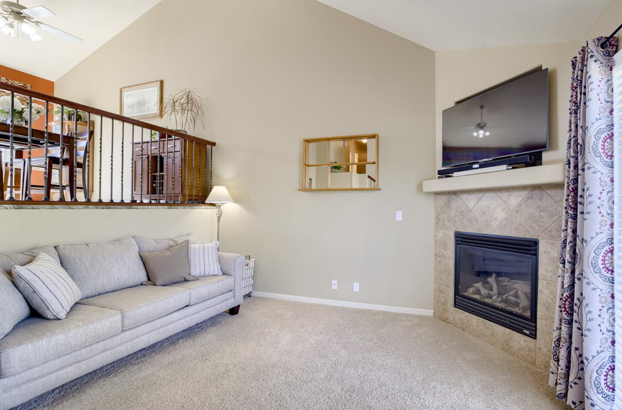 7409 Braun St - Photo 3 of 18