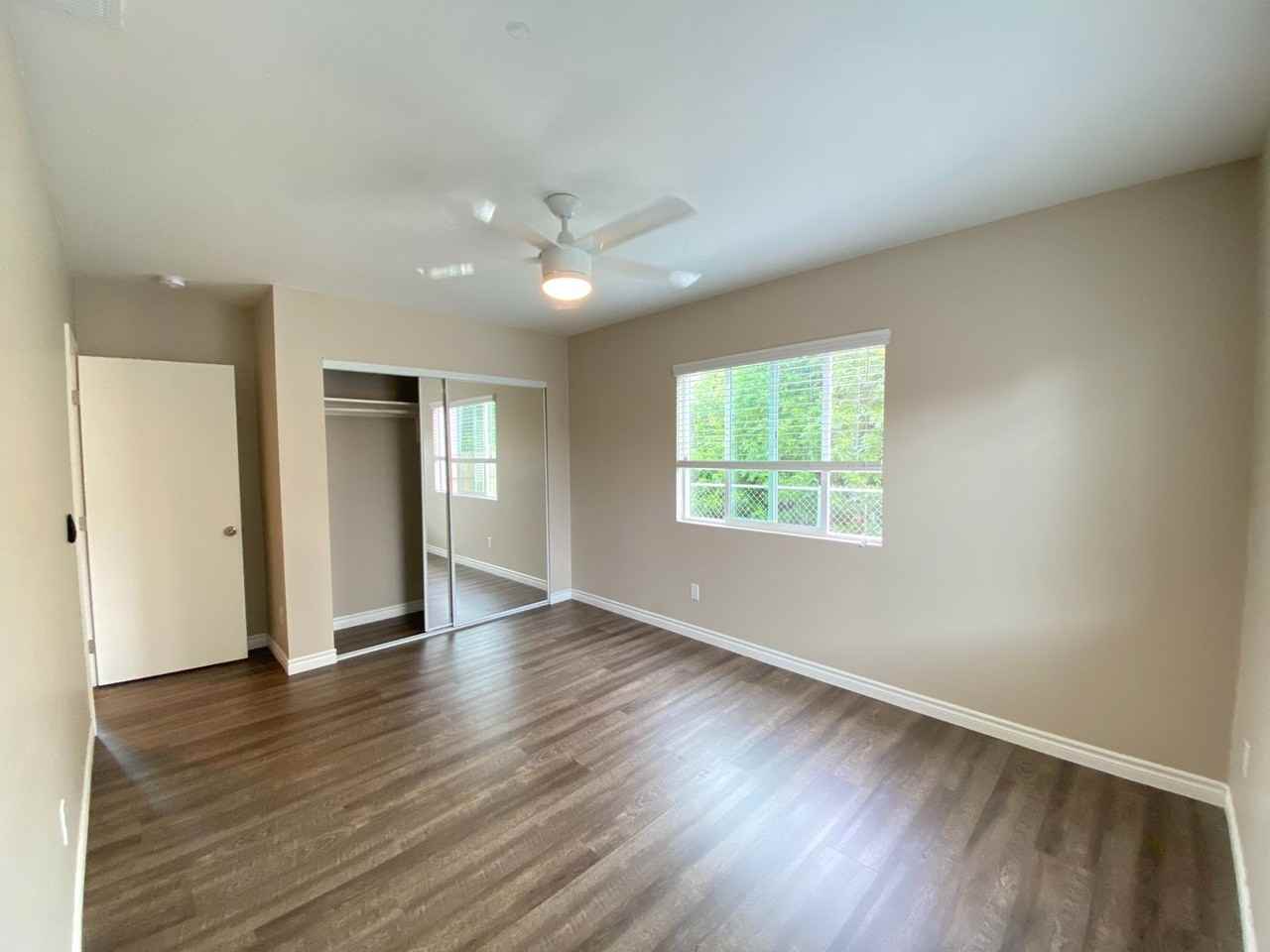 5224 E Falls View Dr - Photo 7 of 16