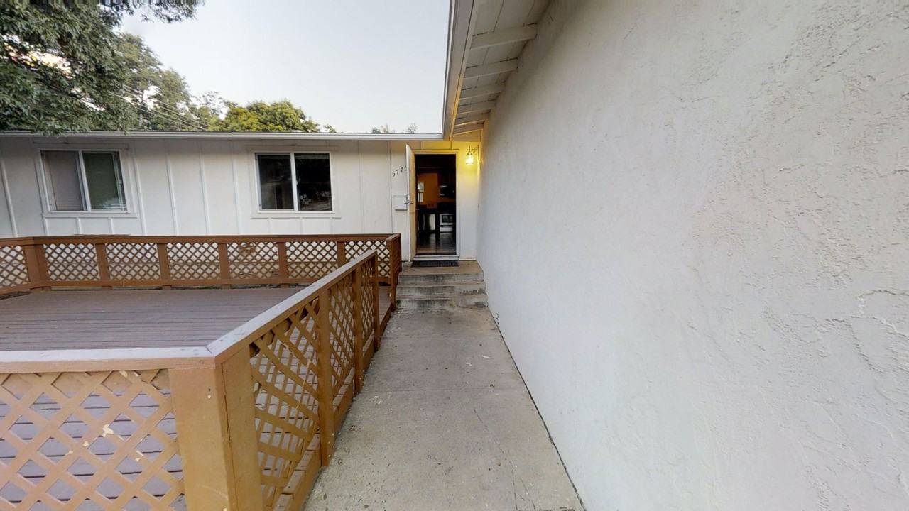 5775 Baja Dr - Photo 2 of 23