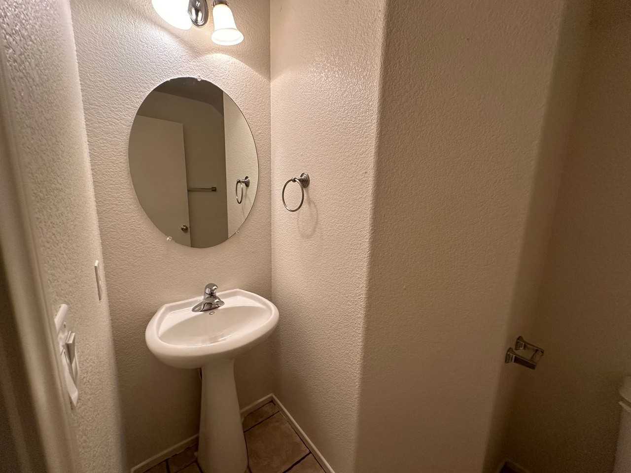 719 Beechwheat Way - Photo 7 of 20