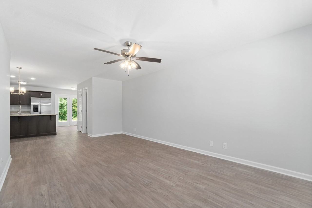 2299 Raleigh Court - Photo 6 of 24