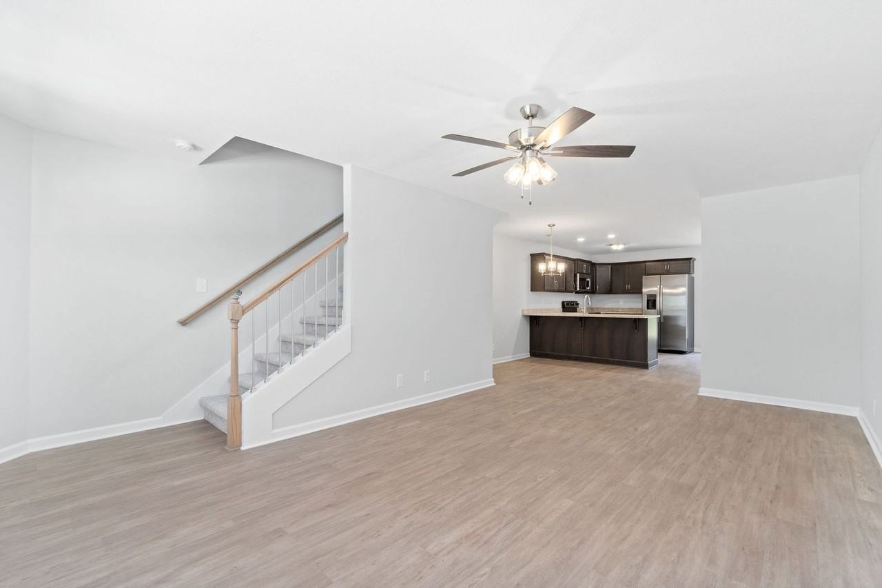 2299 Raleigh Court - Photo 7 of 24