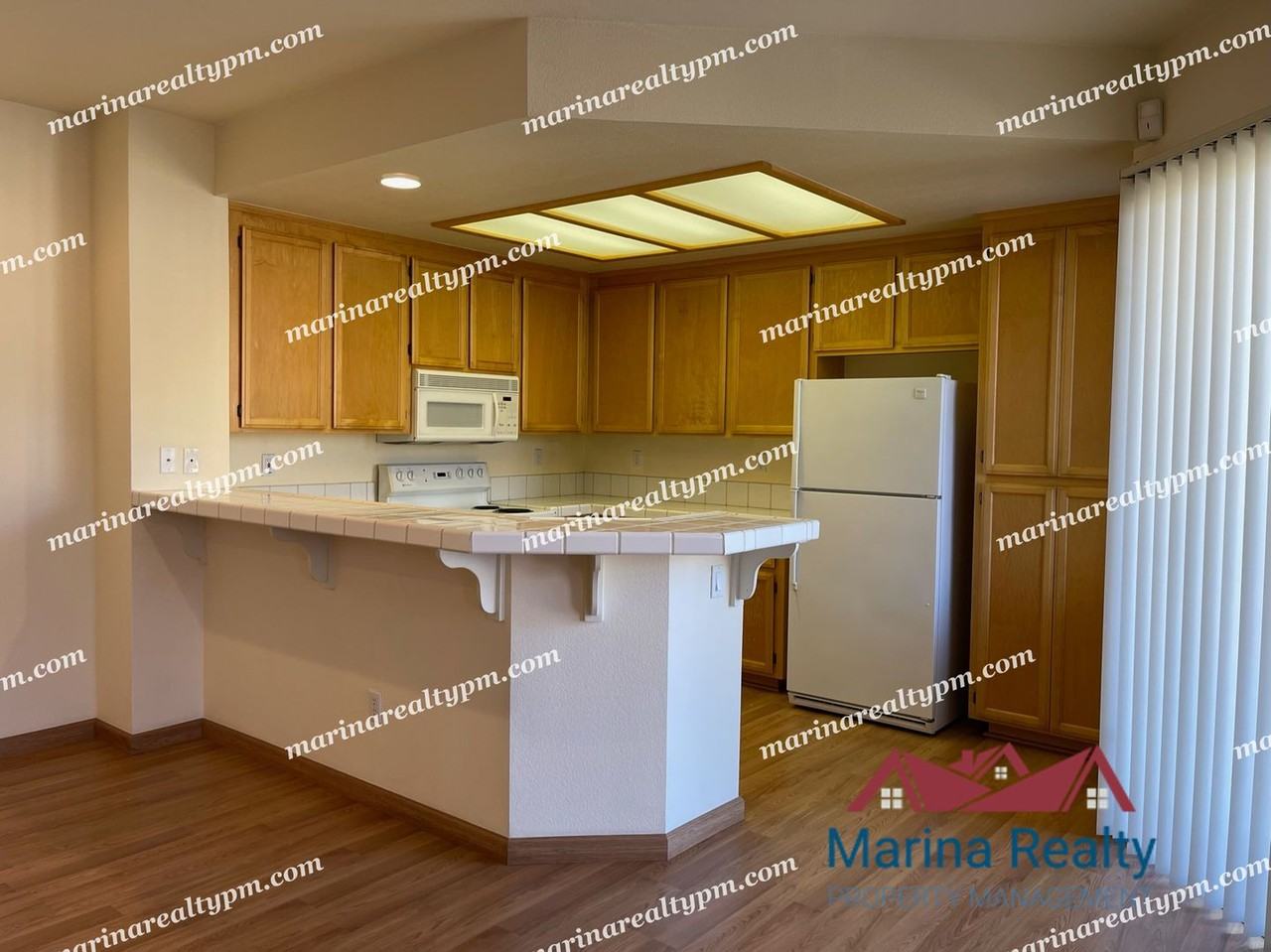 2611 Bayfront Ct - Photo 6 of 24