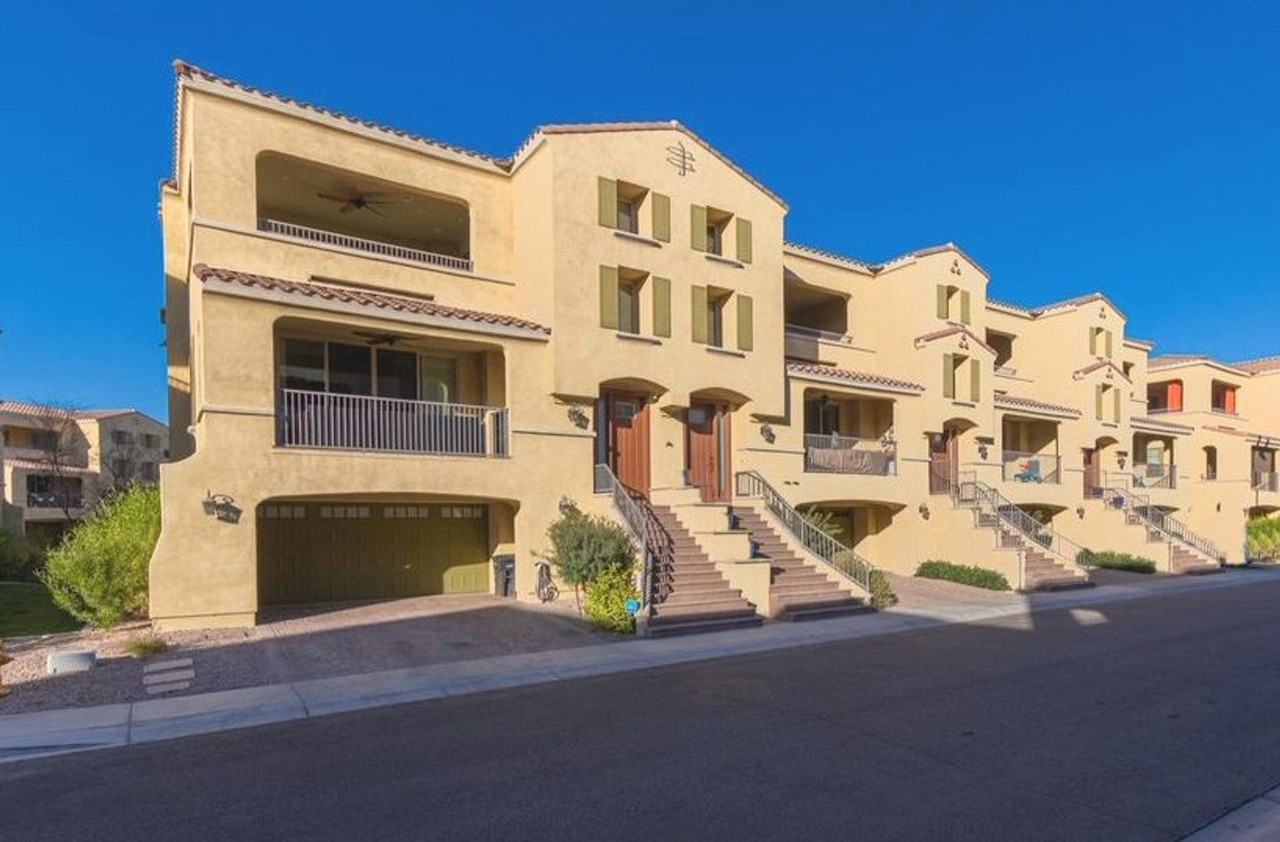 7113 West Linda Lane