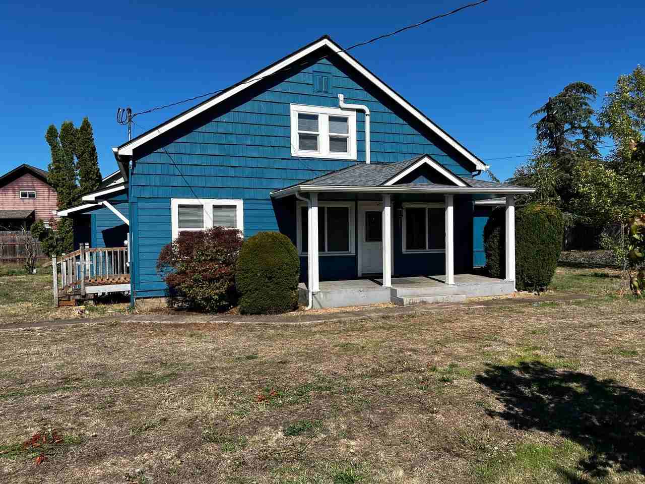 4866 Main St - Photo 2 of 50