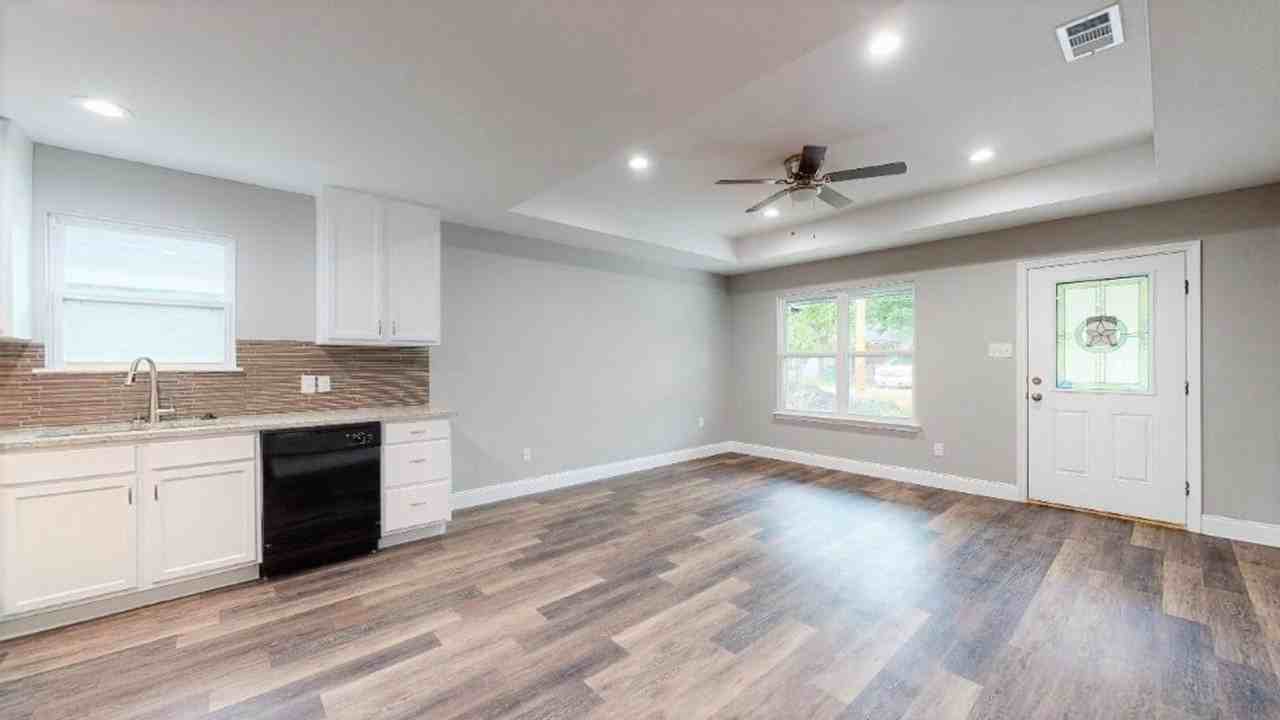 102 Tioga Cir - Photo 7 of 20