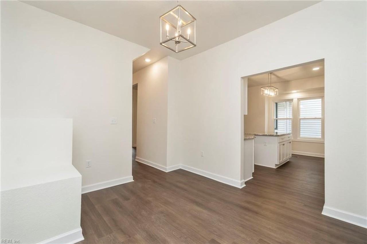 416 W 37th St - Photo 5 of 13