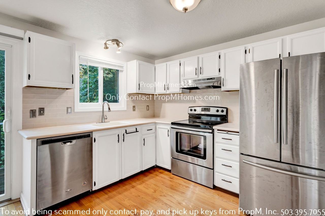 29490 Sw Courtside Dr #15 - Photo 6 of 20