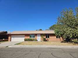 featured image of 4080 W Linda Ln