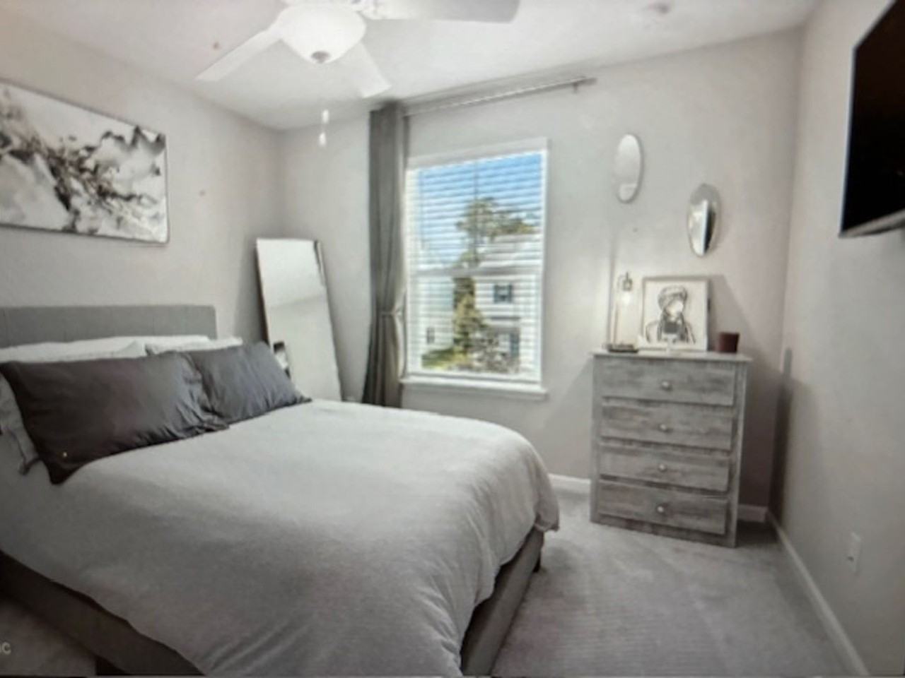 357 Boracay Cir - Photo 3 of 8