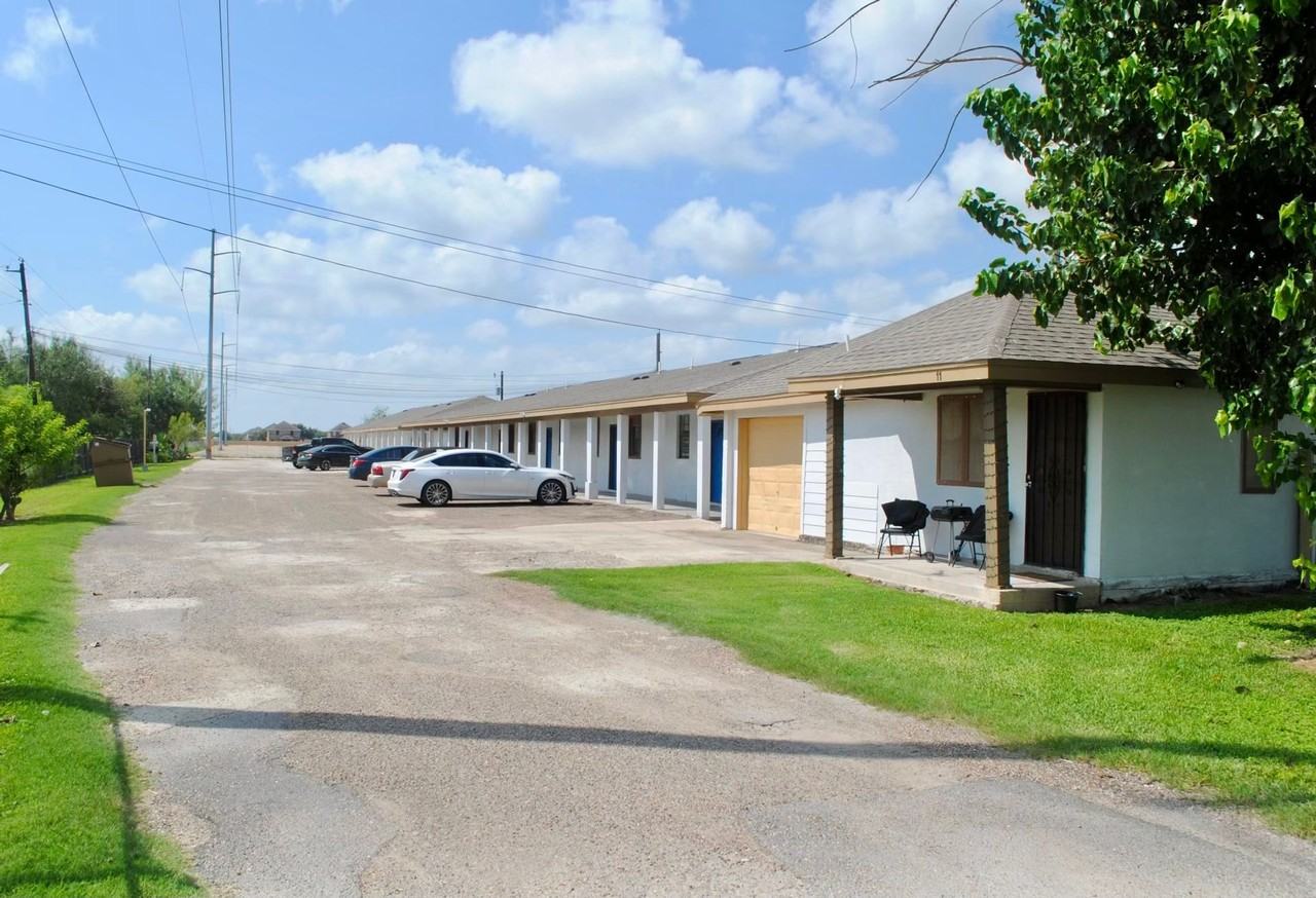 1920 E Iowa Rd - Photo 6 of 6