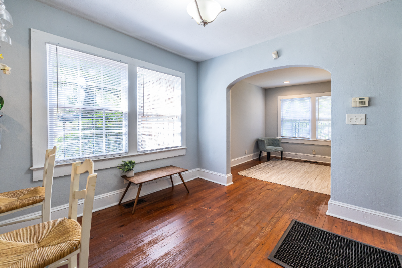 1582 Elleby Rd Se - Photo 3 of 24
