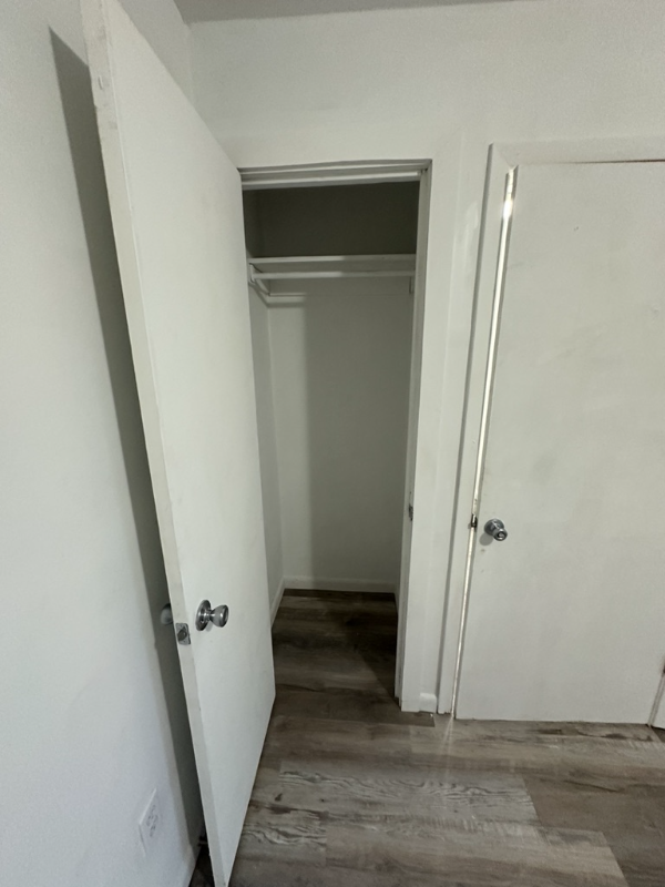 1710 James St - Photo 2 of 15