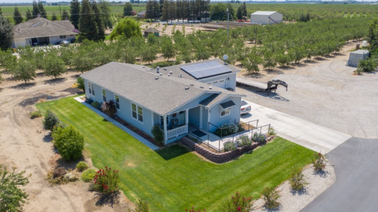 16882 Mello Rd #NA - Photo 3 of 44