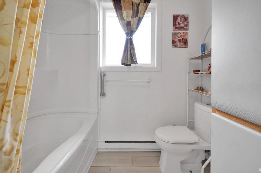 112 Ruelle - Photo 4 of 4