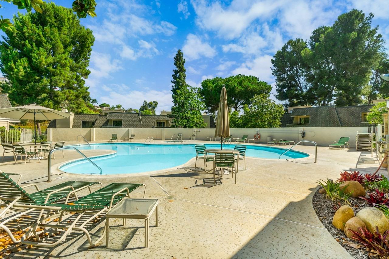 5228 Caminito Solitario - Photo 4 of 50