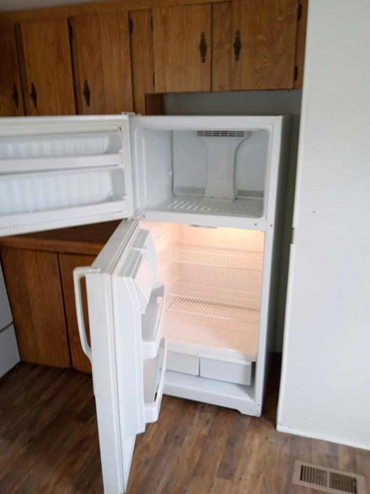 9 Noble Park St - Photo 5 of 10