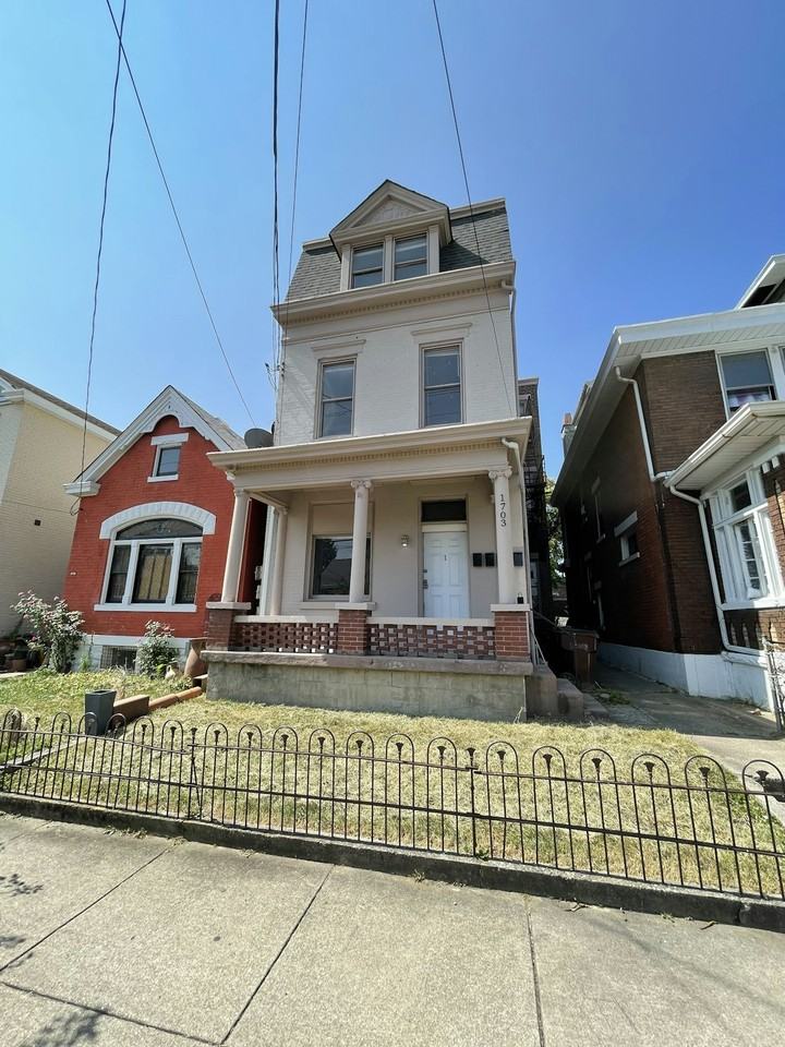 1703 Holman Street, Unit 1703 Holman Unit 2 - Photo 2 of 15