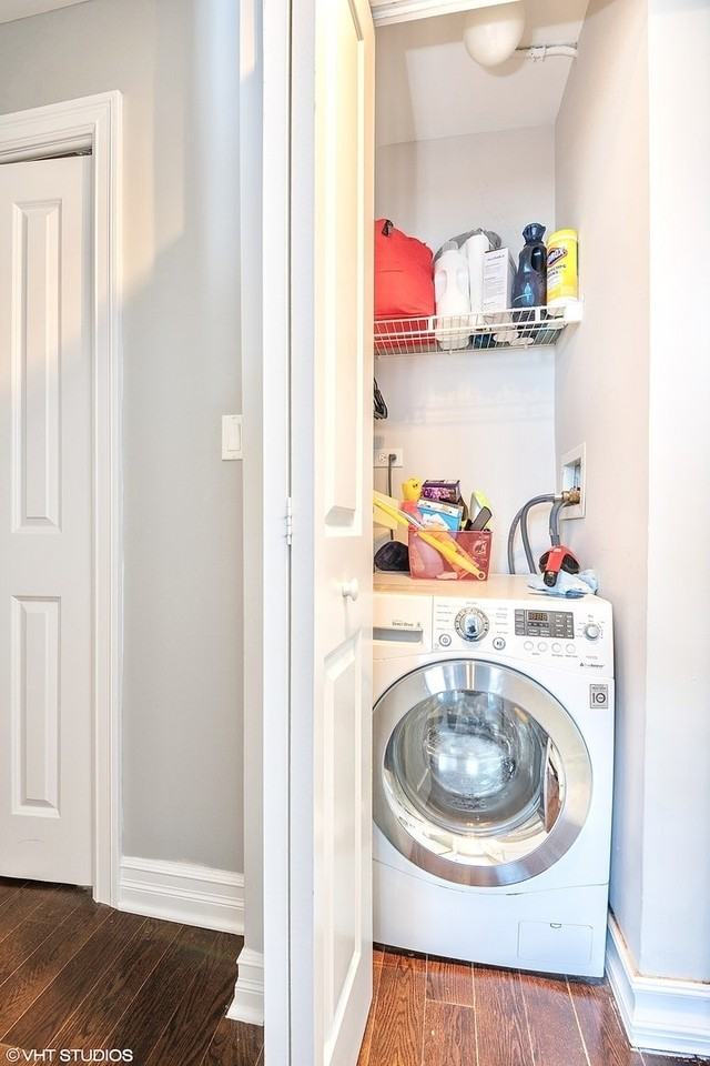 3033 North Sheridan Road, Unit 704 - Photo 3 of 15