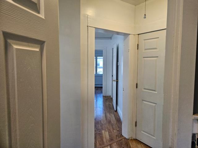 8765 95th St - Photo 3 of 10
