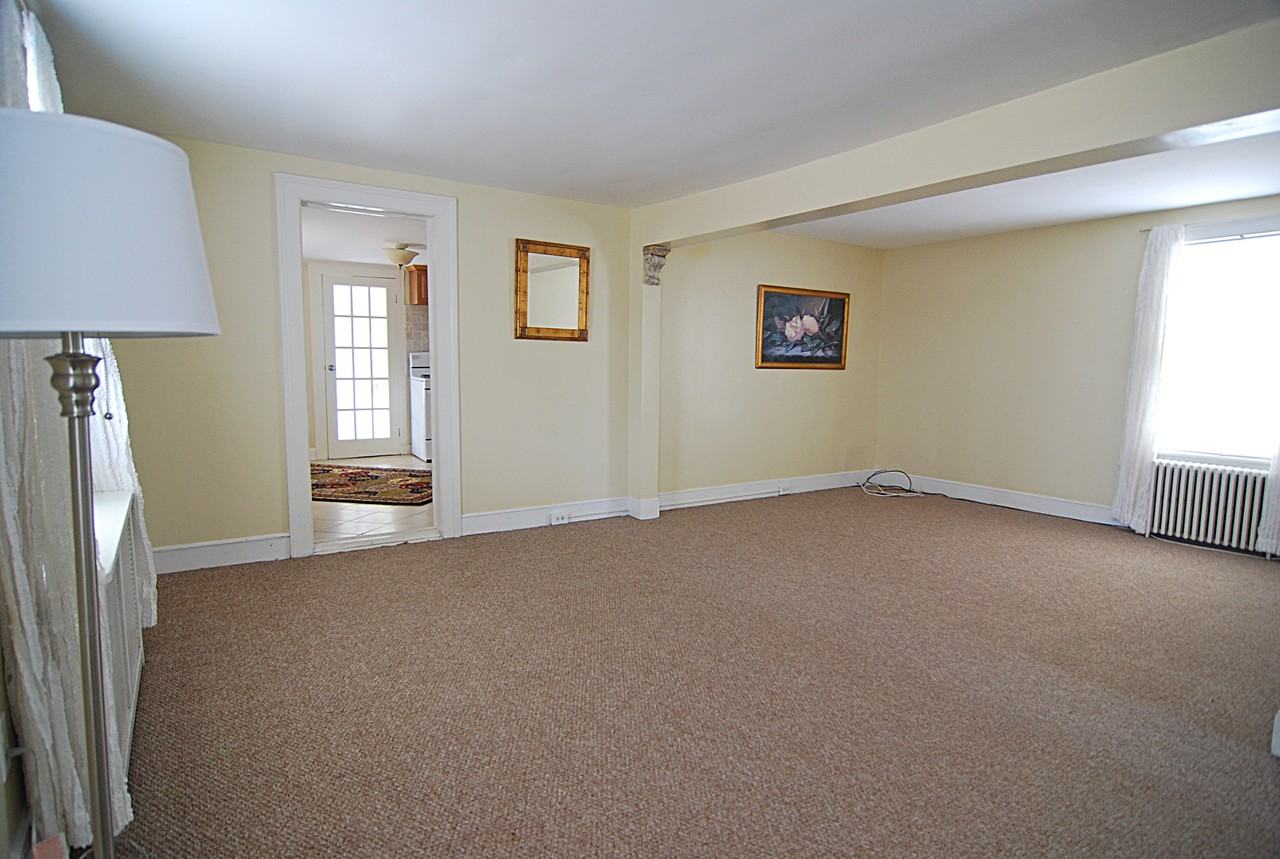 115 Wilton Rd #2 - Photo 3 of 9