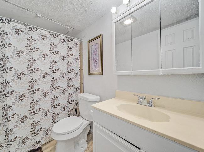 Green Hill Dr - Photo 6 of 9