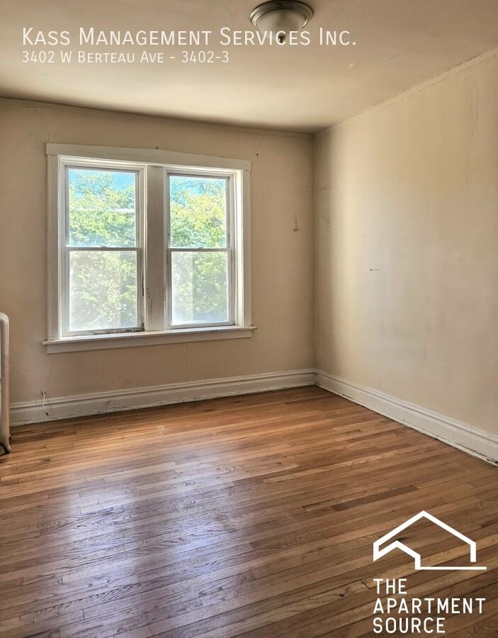 4202 N Kimball Ave #1W - Photo 4 of 9