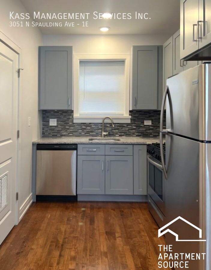 3051 N Spaulding Ave #2W - Photo 2 of 12