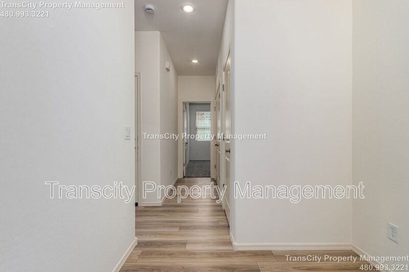 36420 W San Alvarez Ave - Photo 4 of 15
