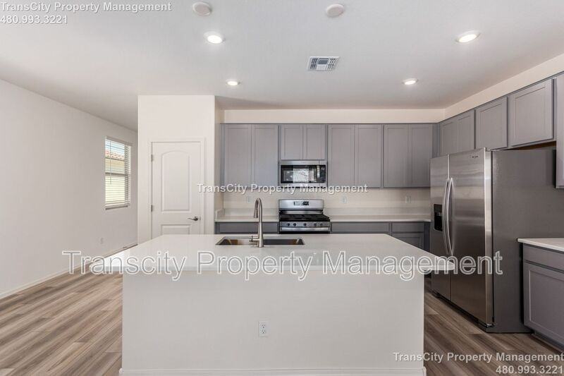 36420 W San Alvarez Ave - Photo 7 of 15