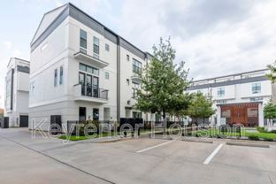 2928 Lamar St - Photo 1 of 1