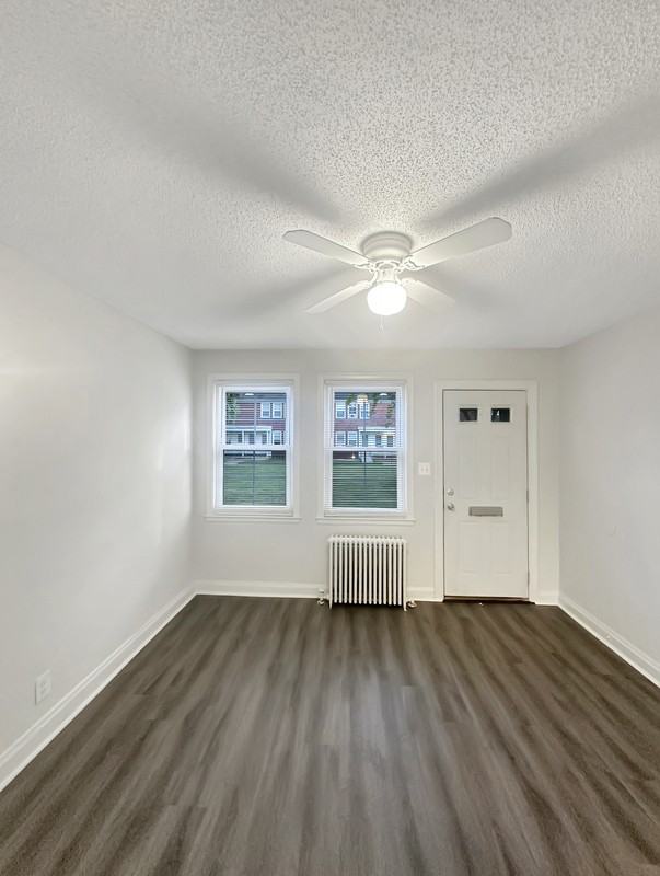 1030 Stoll Pl - Photo 2 of 8