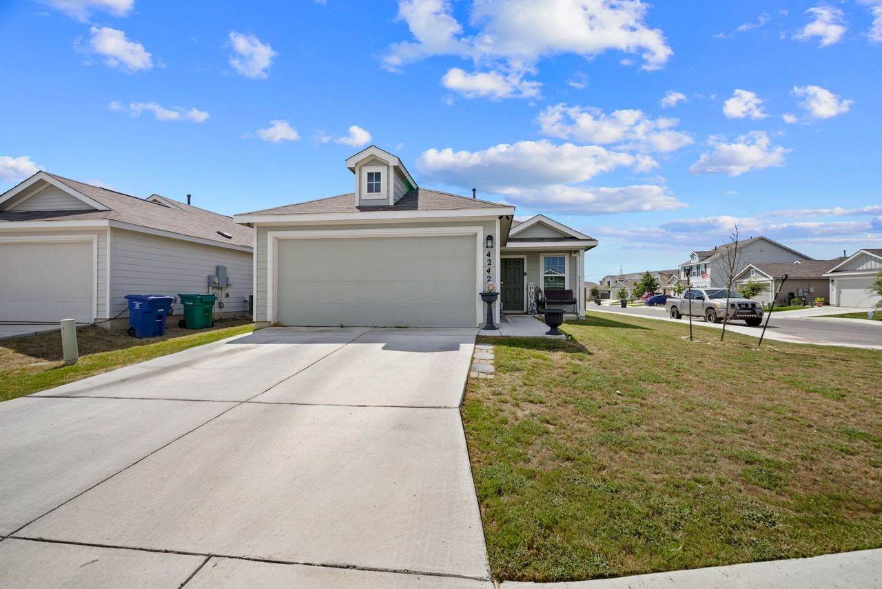 4242 Volcano Way - Photo 2 of 25