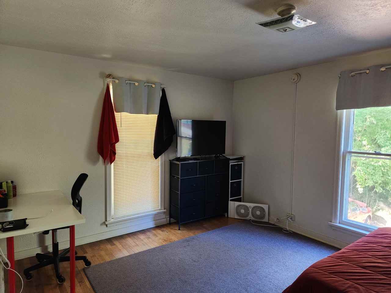 1233 S Dewey St - Photo 5 of 19