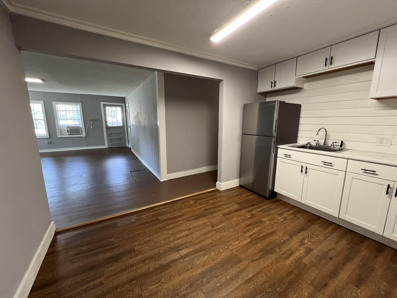 215 N 25th Ave - Photo 6 of 17