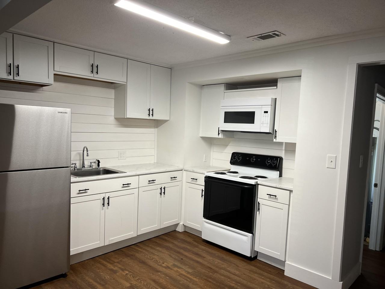 215 N 25th Ave - Photo 7 of 17