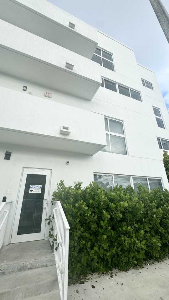 Casa Mariana by Roomurs - Photo 2 of 14