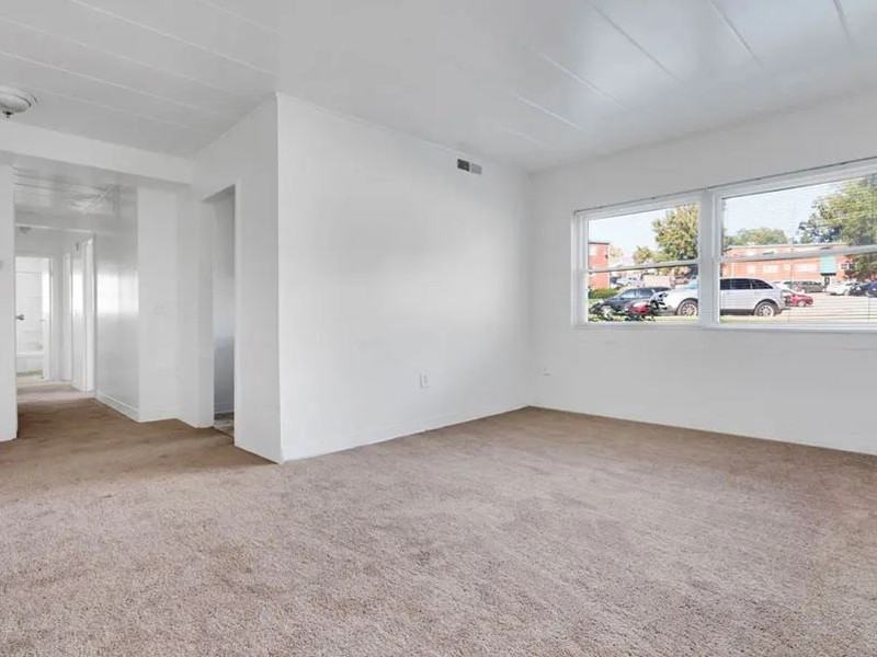 5501 at Norwood - Photo 6 of 12