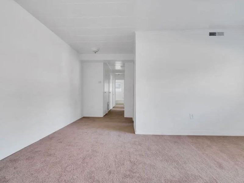 5501 at Norwood - Photo 7 of 12