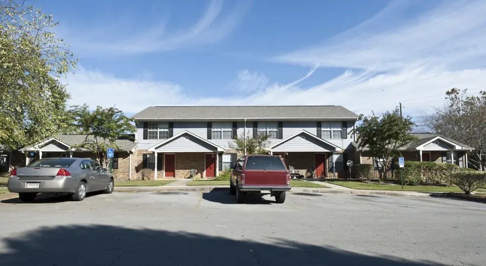 Adairville Arms - Photo 4 of 4